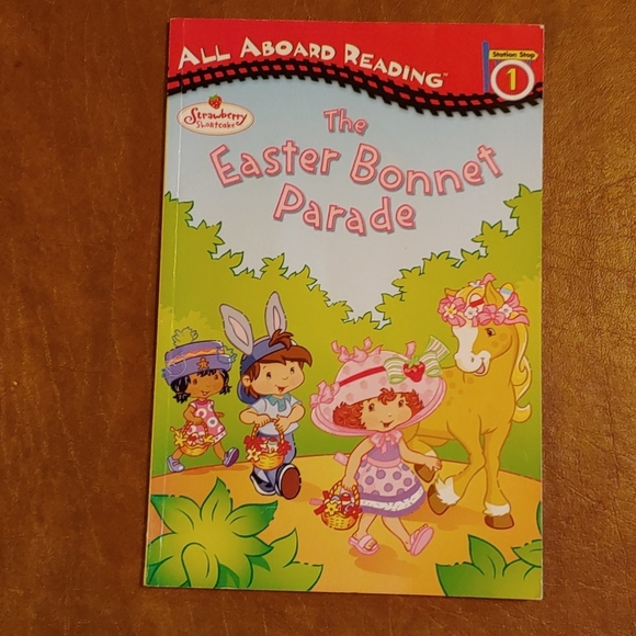 Strawberry Short Cake books set of 4 - Picture 3 of 5